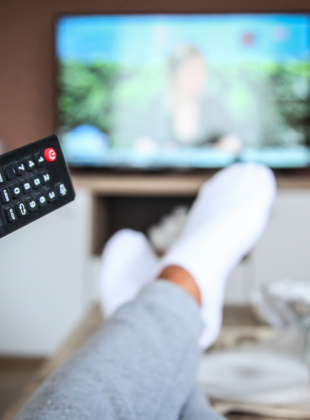 Using celebrities to stand out