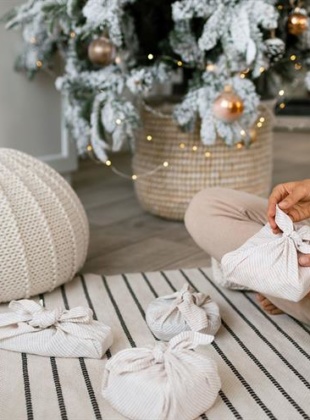 More than half of UK&#8217;s young adults &#8216;dream of green Christmas&#8217;