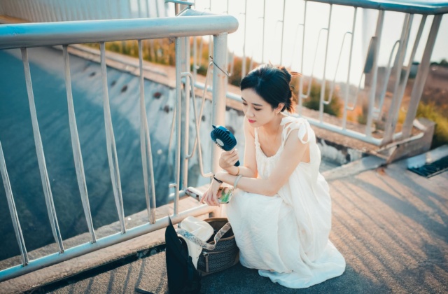 The ‘fast-tech’ that’s fuelling a waste crisis