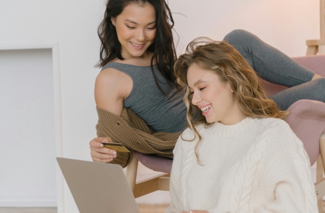 Opinium x AmEx: shopping habits and AI tools