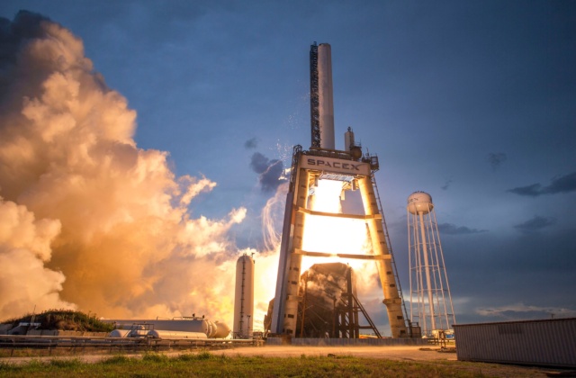 SpaceX IPO – to the moon or overhyped?